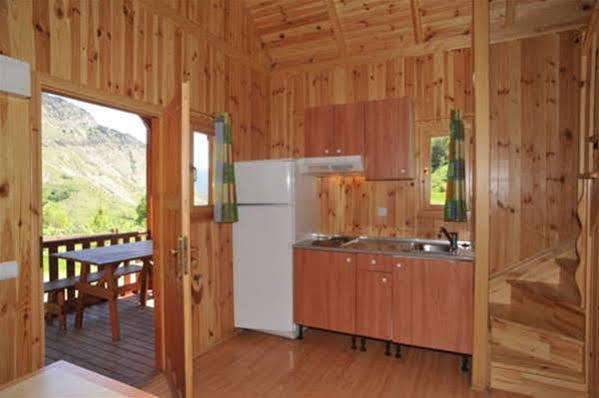 Camping La Torre Hotel Espot Esterno foto